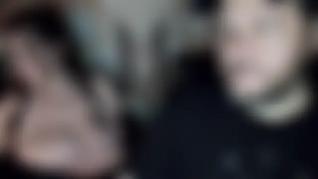 2feral's Webcam Show