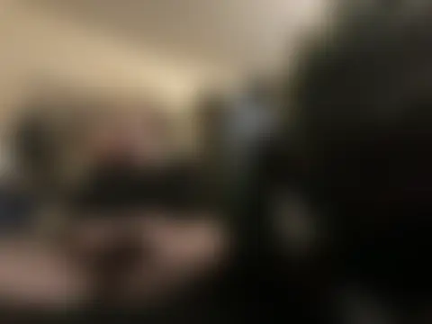 Snowbunnycake_131's Webcam Show