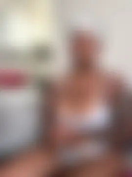 Brandyy23's Webcam Show