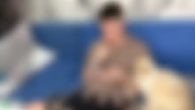 holy_eggs_02's Live Sex Cam Show