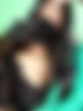 Idhika-Paul Pertunjukan Webcam