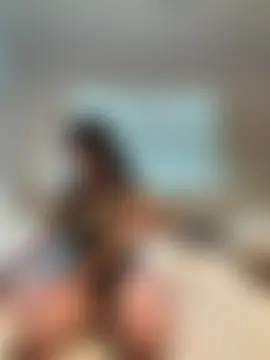 heyitsmadig's Webcam Show