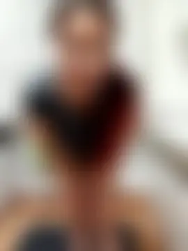 Aleioji10's Live Sex Cam Show