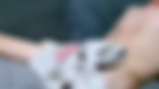 behindcloseddoors39's Live Sex Cam Show