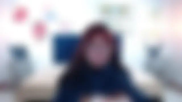 DaniCruz's Live Chat Room