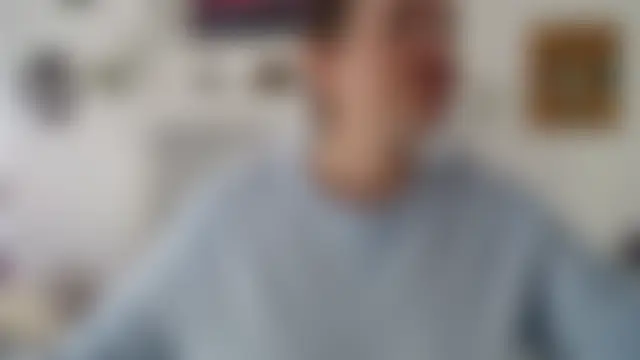 AuroraWillows' Live Chat Room