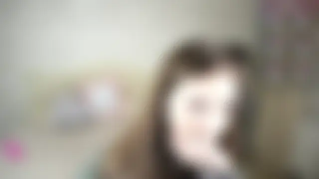 Živá chatovací místnost CrystalBlissi