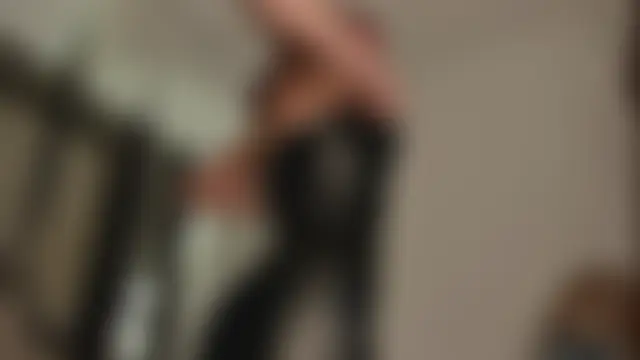 Živá chatovací místnost selene_red_