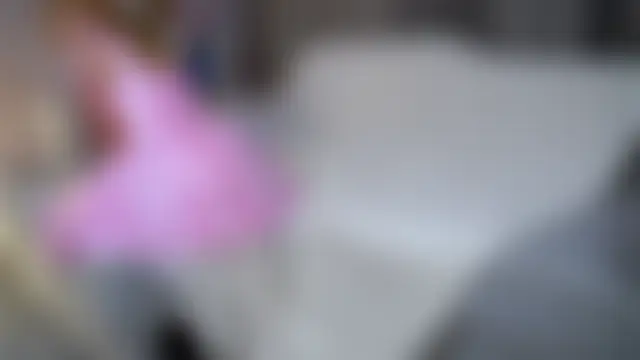 SunnivaCovil's Live Chat Room