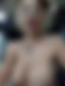 FrozenWaffle's Live Chat Room