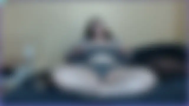 Woman_In_Black's Live Chat Room