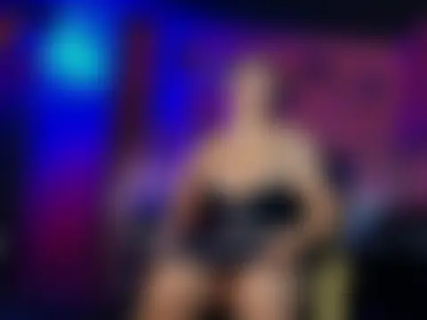 غرفة دردشة miss_n_submissive المباشرة