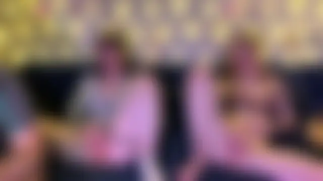 Chat soba uživo modela Sweety-Couple-