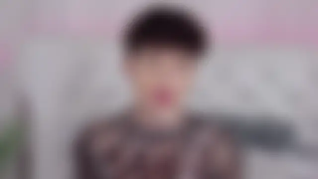 RobbyCharming's Live XXX Chat