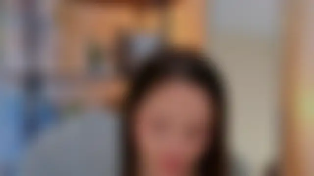 OliviaKis_ élő XXX-chatje