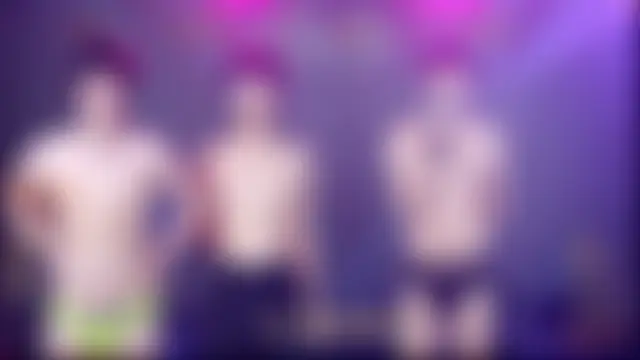 TNT-001のウェブカメラショー