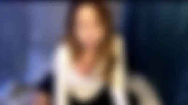 Ur_neighbor_Kira Chat XXX in diretta