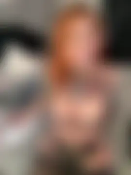 krysstal003's Live Webcam Show