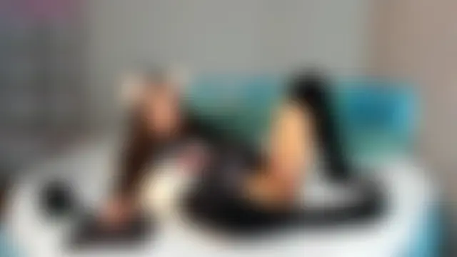 SilverMuse: вебкам-шоу