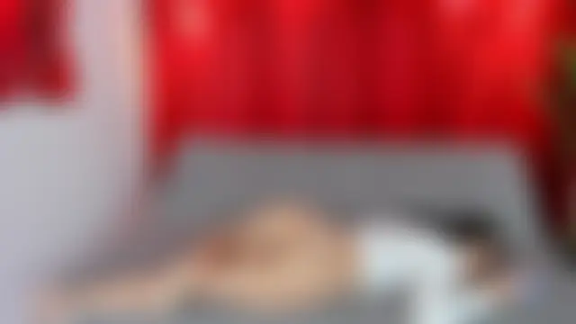 beautiful_strength_ggh's Live Webcam Show