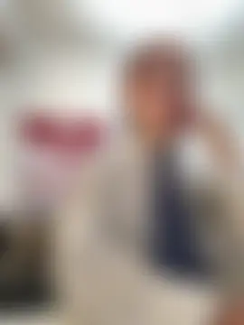 Emily-7_ Chat XXX live