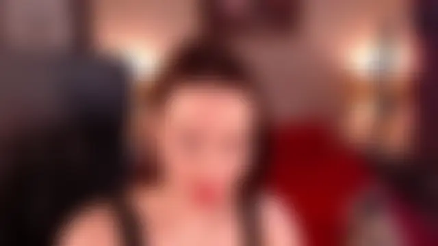 SofiaBimboss 现场XXX聊天