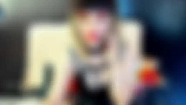 DaisyMun's Webcam Show