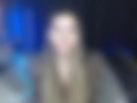 BellaaBlushh Chat XXX in diretta