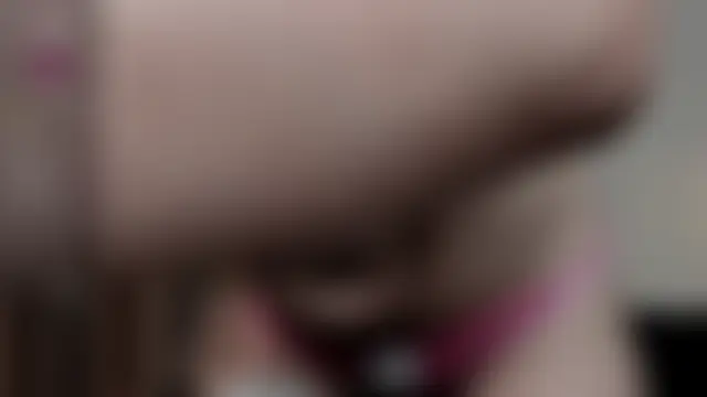 XXX chat uživo modela Dark_Moni