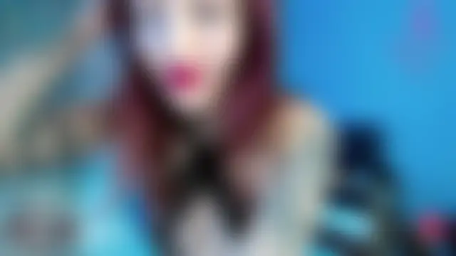 ElisaJane Show in webcam