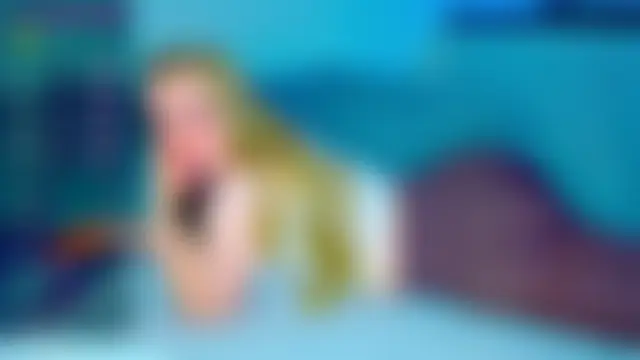 Chat +18 de kitti_kaattt ao vivo