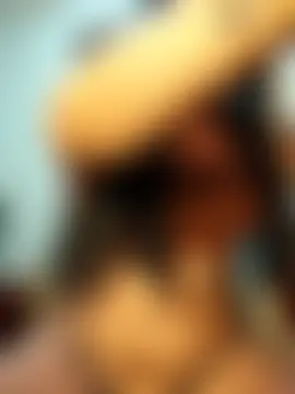 Онлайн чат XXX FallsForHerSmile