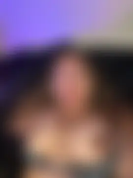 IamDennis live XXX chat