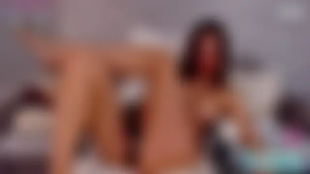 LillySquirtShot 网络视讯表演