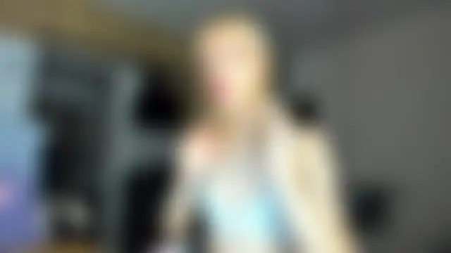 _Alice_Kitty Show in webcam