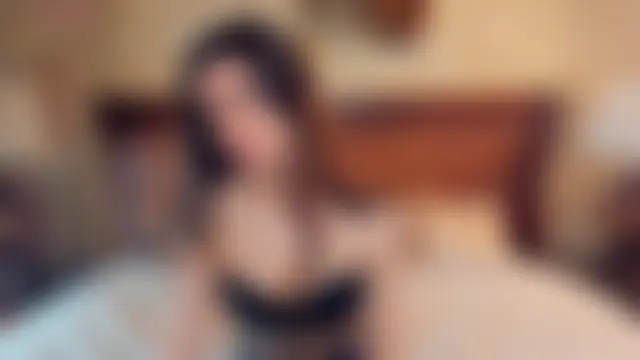 CathrynCovil Show in webcam