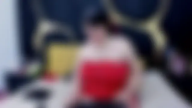 Criistaal_ Adlı Modelin Canlı XXX Sohbeti