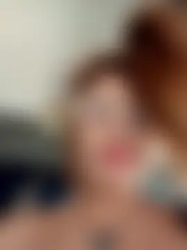 FrozenWaffle: вебкам-шоу