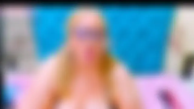 Pokazy przed kamerką – Nayla_Garner