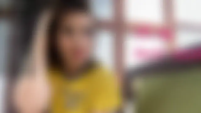 Fiery_Brunette_'s Live XXX Chat