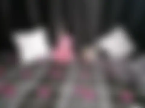 Naughtyy_stripgirl's Live XXX Chat