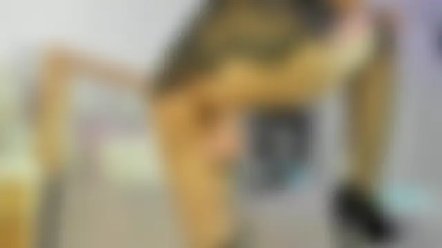 elena_mature's Webcam Show