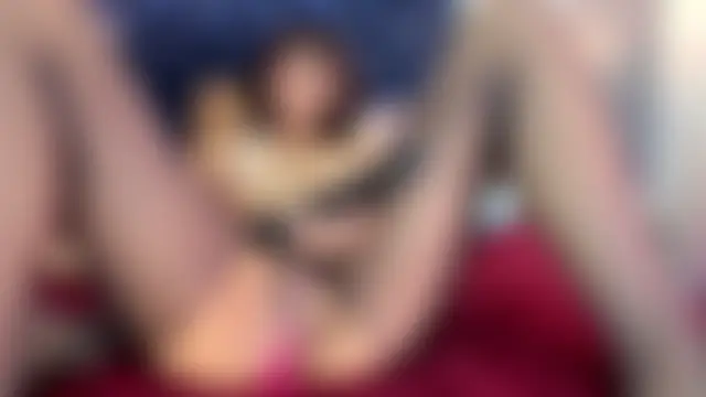 charlott_lens' Live XXX Chat