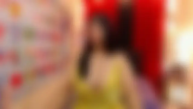 Sarah_teiku Chat XXX live