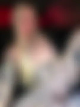 CoraDiamond Chat XXX live