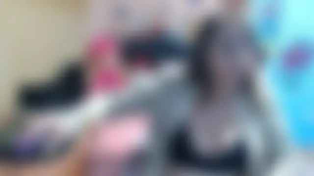 milfeddy_ Show in webcam