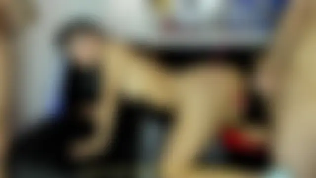 Thresomenmercy's Webcam Show