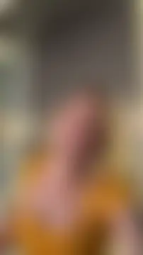 Chat XXX en directo de MiaPetit_