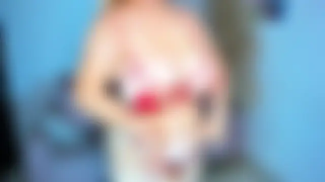 MISSBOMBASTICA: απευθείας συνομιλία ΧΧΧ