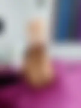 Sala de chat en directo de LolaAndBugs_